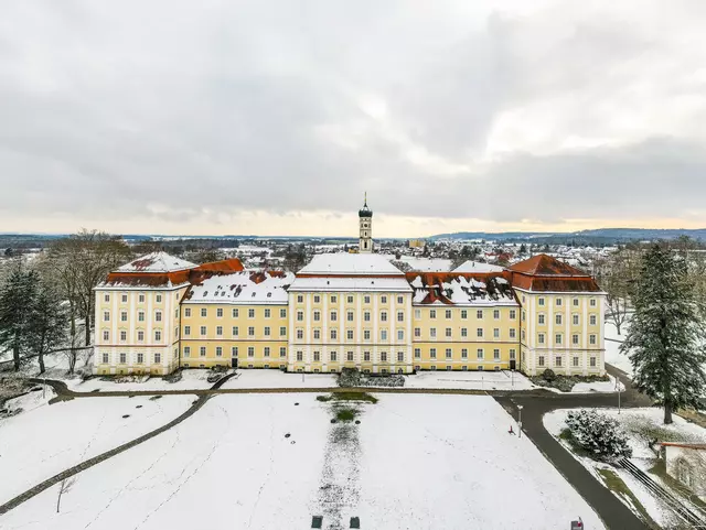 Klosteranlage Winter