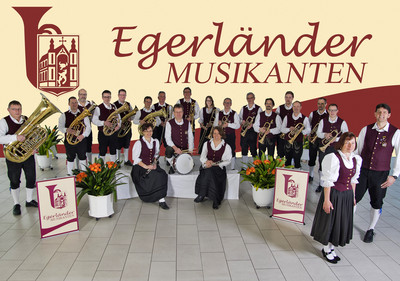 „Egerländer Musikanten der Stadtkapelle Ochsenhausen“ sorgen für beste musikalische Unterhaltung